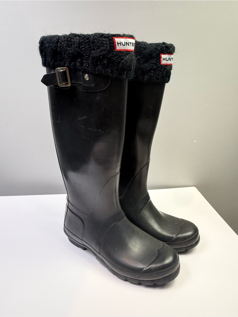 Hunter Original Tall Rain Boots Black w/ Knit Cuff Socks Size 7 / EU 38